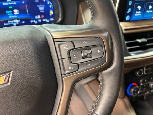Used 2023 Chevrolet Tahoe High Country w/ Premium Package AWD/4WD image 19