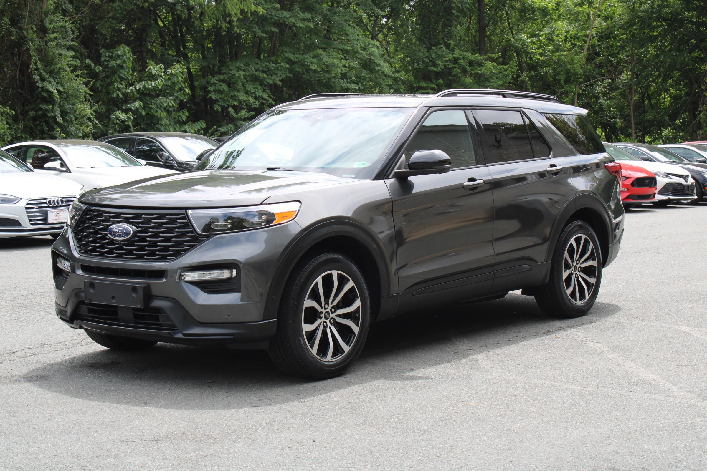 Used 2020 Ford Explorer ST AWD/4WD image 4