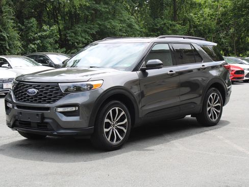 Used 2020 Ford Explorer ST AWD/4WD image 4