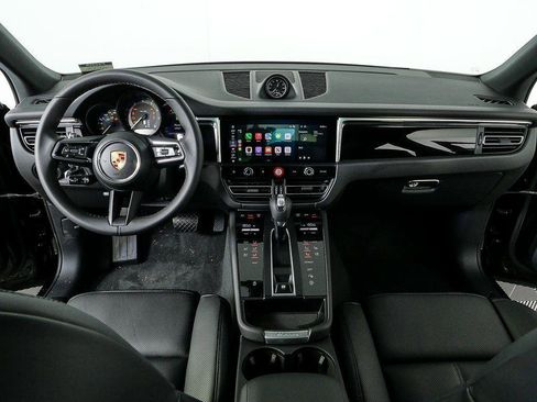 Certified 2026 Porsche Macan Turbo AWD/4WD image 19