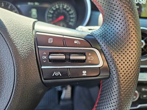 Used 2023 Kia Stinger GT2 RWD image 25