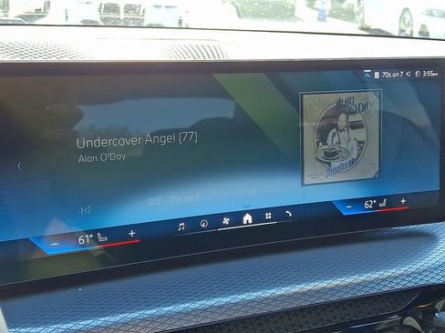 Used 2025 BMW 330i xDrive Sedan w/ Driving Assistance Package AWD/4WD image 19