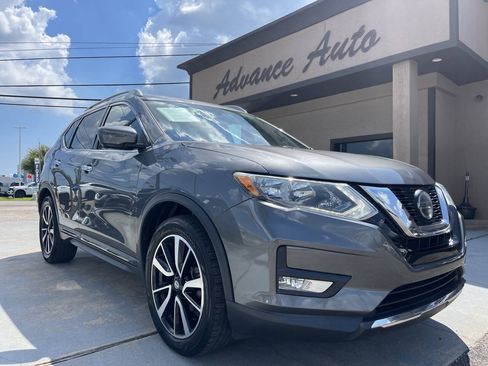 Used 2019 Nissan Rogue SL FWD image 2