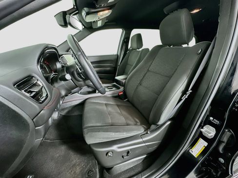 Used 2025 Dodge Durango GT AWD/4WD image 13