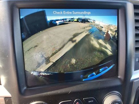 Used 2019 RAM 1500 Big Horn AWD/4WD image 16