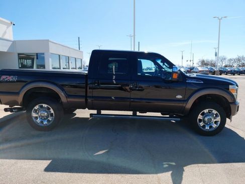 Used 2016 Ford F350 King Ranch w/ King Ranch w/Chrome Package image 3