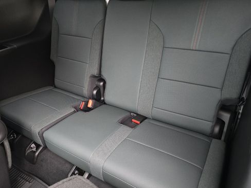 New 2026 GMC Acadia AT4 w/ Luxury Package image 13