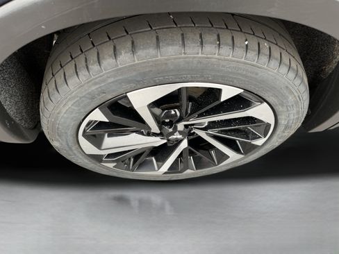 Used 2024 Mitsubishi Outlander SE AWD/4WD image 29