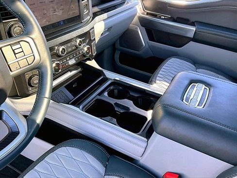Used 2024 Ford F250 Limited image 15
