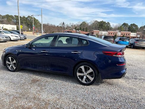 Used 2019 Kia Optima S w/ S Panoramic Sunroof Package image 17