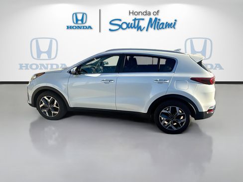 Used 2021 Kia Sportage EX image 4