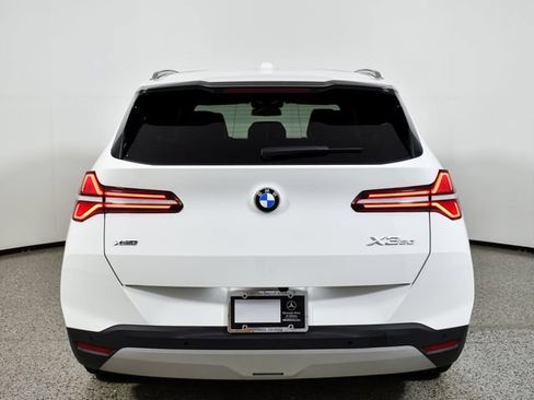 Used 2025 BMW X3 xDrive30i w/ Convenience Package AWD/4WD image 7