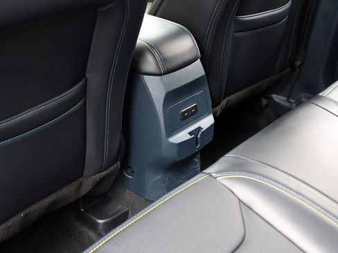 New 2026 Ford Maverick Lobo AWD/4WD image 13