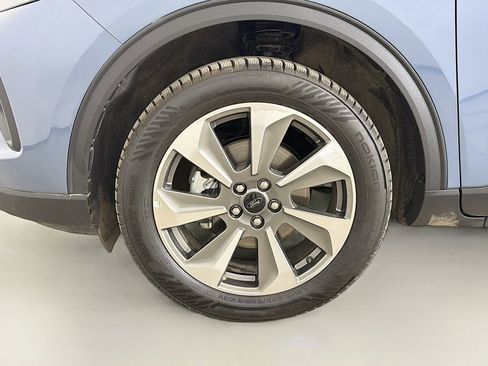 Used 2025 Ford Escape Platinum AWD/4WD image 27