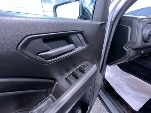 Used 2026 Chevrolet Colorado Trail Boss AWD/4WD image 12