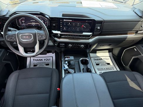 Used 2025 GMC Sierra 1500 Elevation w/ Preferred Package AWD/4WD image 15