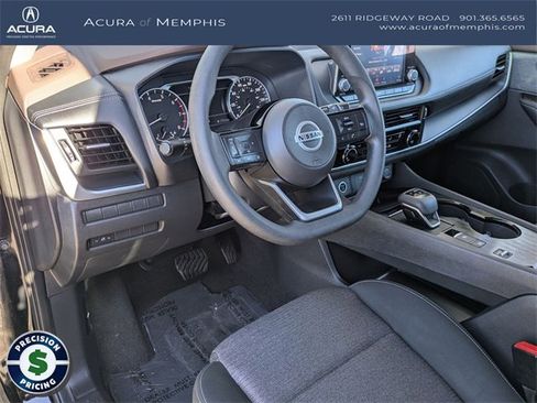 Used 2021 Nissan Rogue S image 11