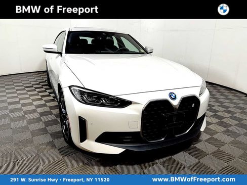 Used 2023 BMW i4 eDrive40 w/ Premium Package RWD image 1