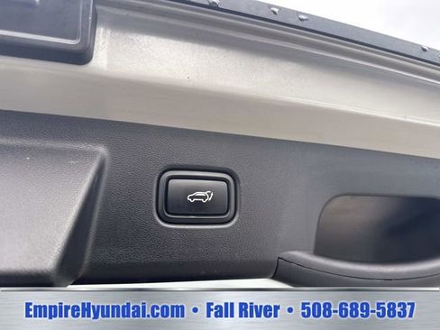 Used 2023 Hyundai Tucson Limited AWD/4WD image 8