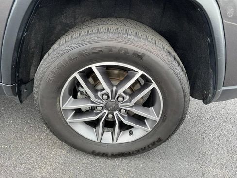 Used 2021 Jeep Grand Cherokee Limited AWD/4WD image 7