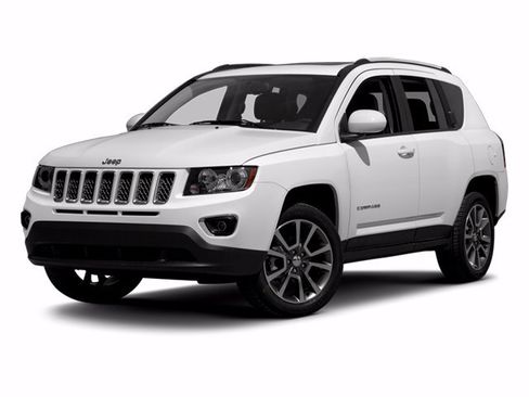 Used 2014 Jeep Compass Latitude AWD/4WD image 4