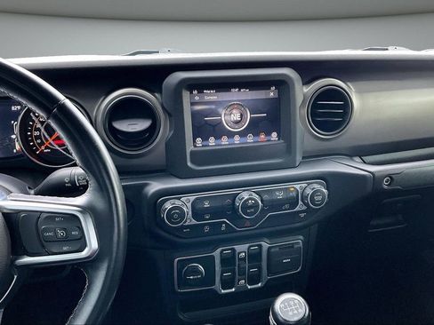 Used 2020 Jeep Gladiator Sport w/ Quick Order Package 23S AWD/4WD image 10