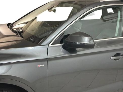 Used 2023 Audi Q5 2.0T Premium w/ Convenience Package AWD/4WD image 24