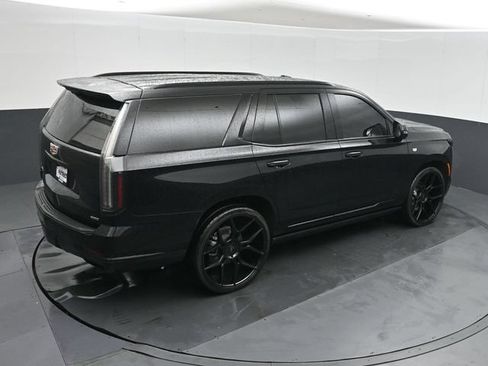 Used 2025 Cadillac Escalade Sport w/ Touring Package AWD/4WD image 35