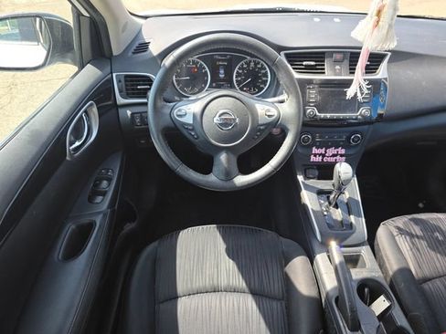 Used 2017 Nissan Sentra SV FWD image 12