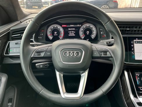 Used 2022 Audi Q8 Prestige image 29