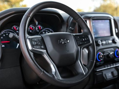 Used 2021 Chevrolet Silverado 1500 RST image 14