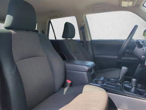 Used 2024 Toyota 4Runner TRD Off-Road AWD/4WD image 25