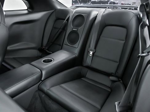 Used 2010 Nissan GT-R Premium image 23