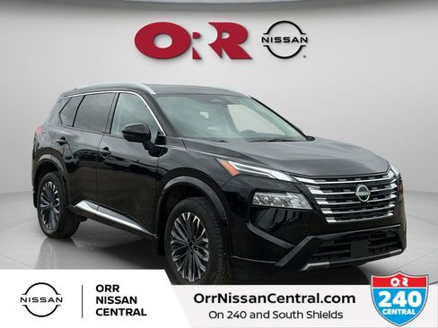 Used 2025 Nissan Rogue Platinum w/ Tech Package FWD image 3