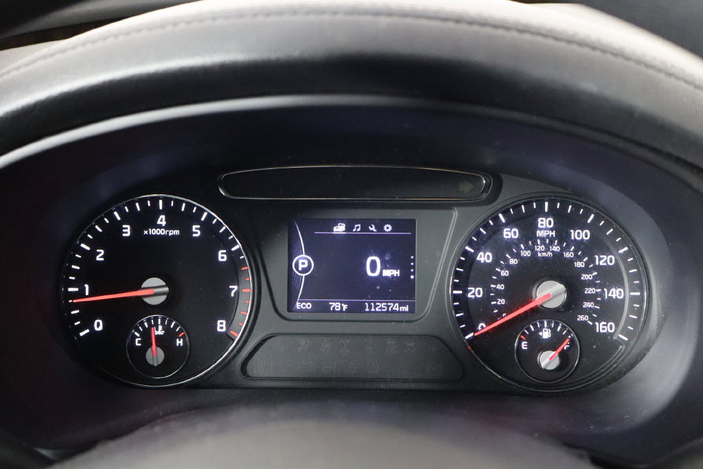 Used 2016 Kia Sorento AWD image 11