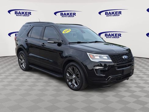 Used 2018 Ford Explorer Sport AWD/4WD image 3