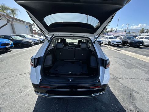 Certified 2023 Honda HR-V EX-L image 23