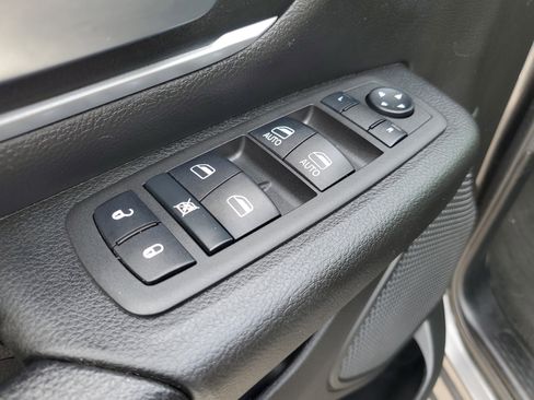 Used 2022 RAM 1500 Big Horn image 22