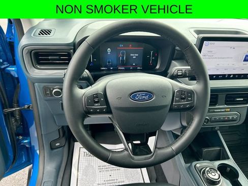 Certified 2025 Ford Maverick XLT w/ XLT Luxury Package AWD/4WD image 16