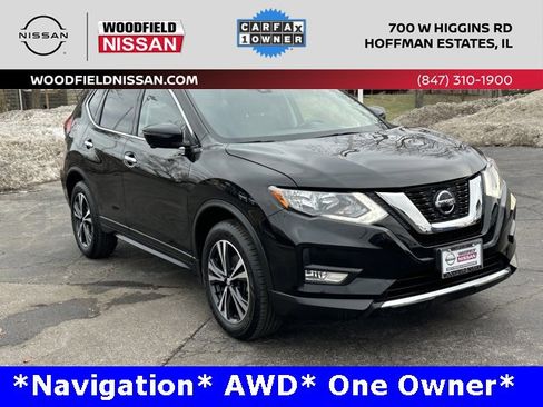 Used 2019 Nissan Rogue SV w/ Premium Package image 3
