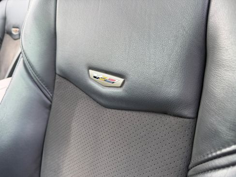 Used 2017 Cadillac ATS V w/ Luxury Package image 37