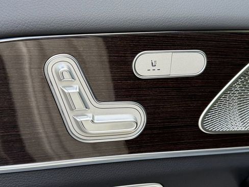 New 2025 Mercedes-Benz GLS 450 4MATIC image 38