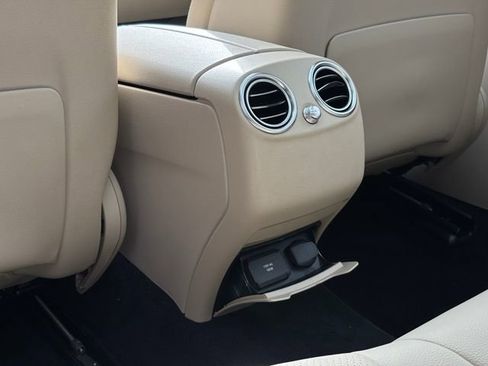 Used 2019 Mercedes-Benz GLC 300 4MATIC image 43