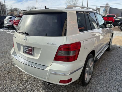 Used 2010 Mercedes-Benz GLK 350 4MATIC image 4