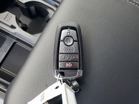 New 2026 Ford F350 Lariat w/ FX4 Off-Road Package image 21