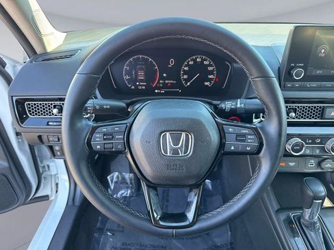 Used 2022 Honda Civic EX image 29