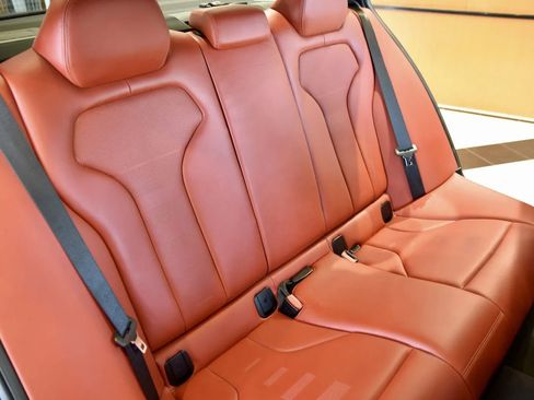 Used 2018 BMW M3 RWD image 22