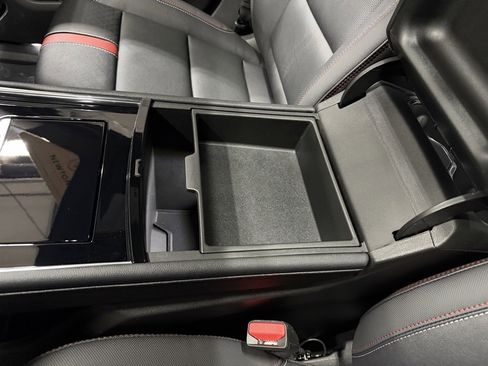 New 2026 Chevrolet Traverse RS w/ LPO, Floor Liner Package image 22