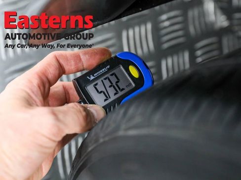 Used 2024 Toyota Camry SE image 29