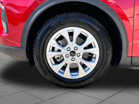 Used 2026 Ford Escape Active w/ Tech Pack #1 FWD image 11